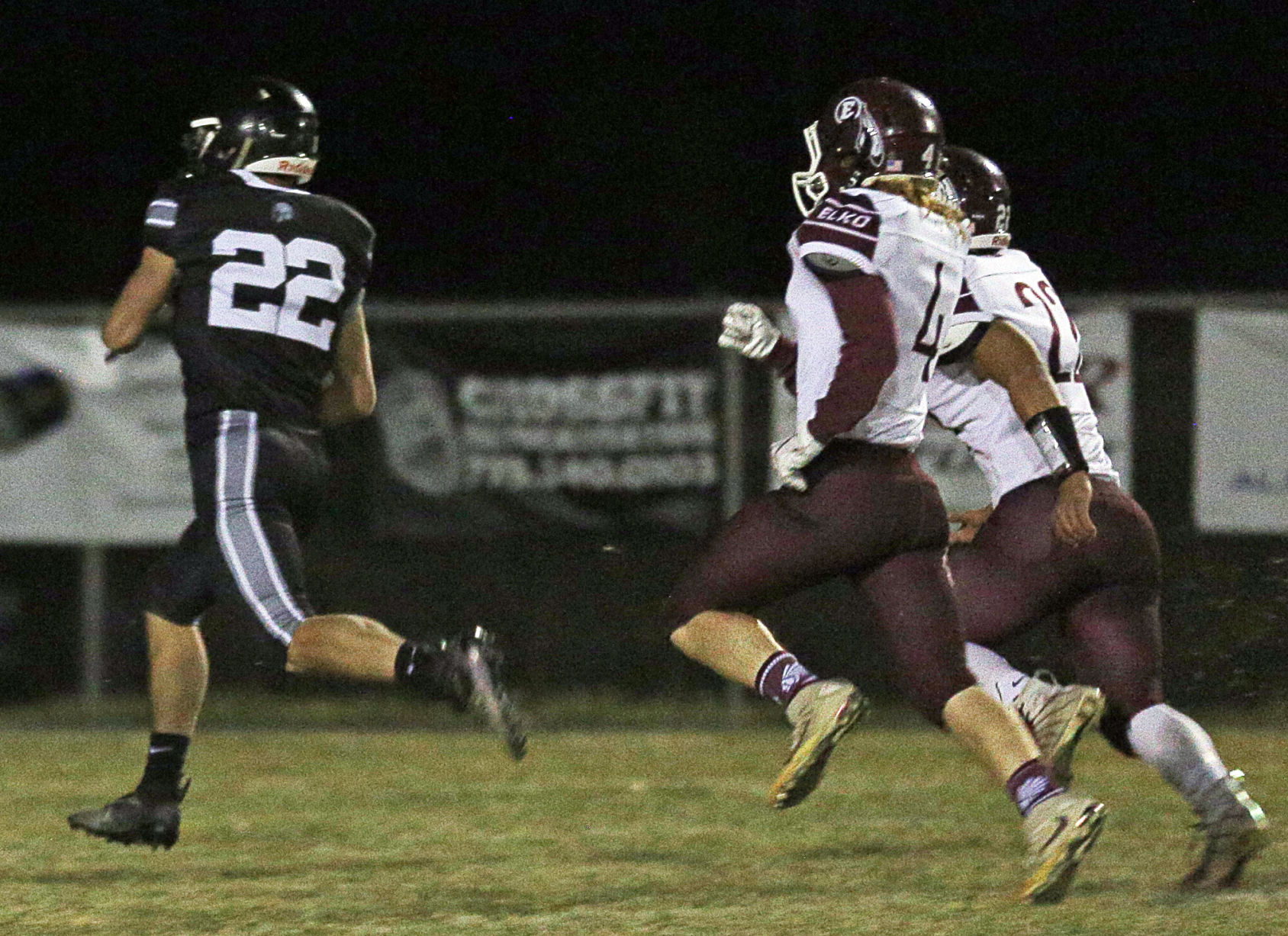 Elko at Spring Creek Football 28.jpg